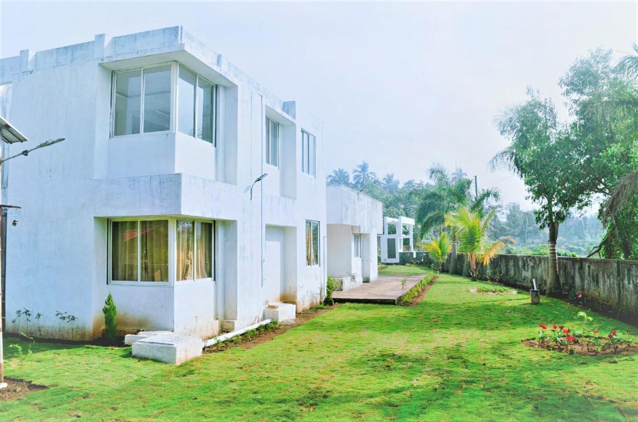 Alibaug Castle Apartment Alibag Exterior photo